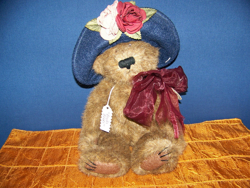 "BOYDS BEARS" COLLECTION