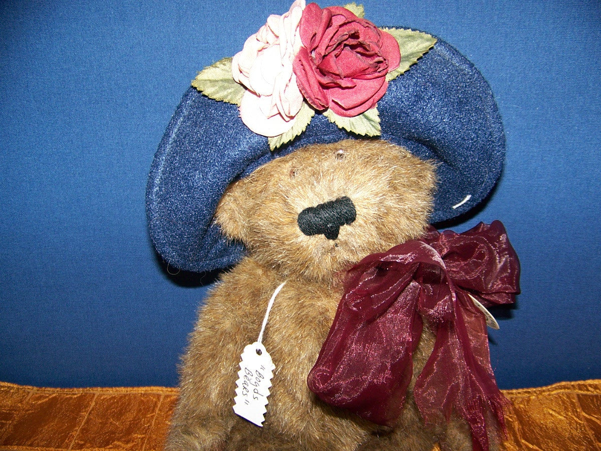 "BOYDS BEARS" COLLECTION