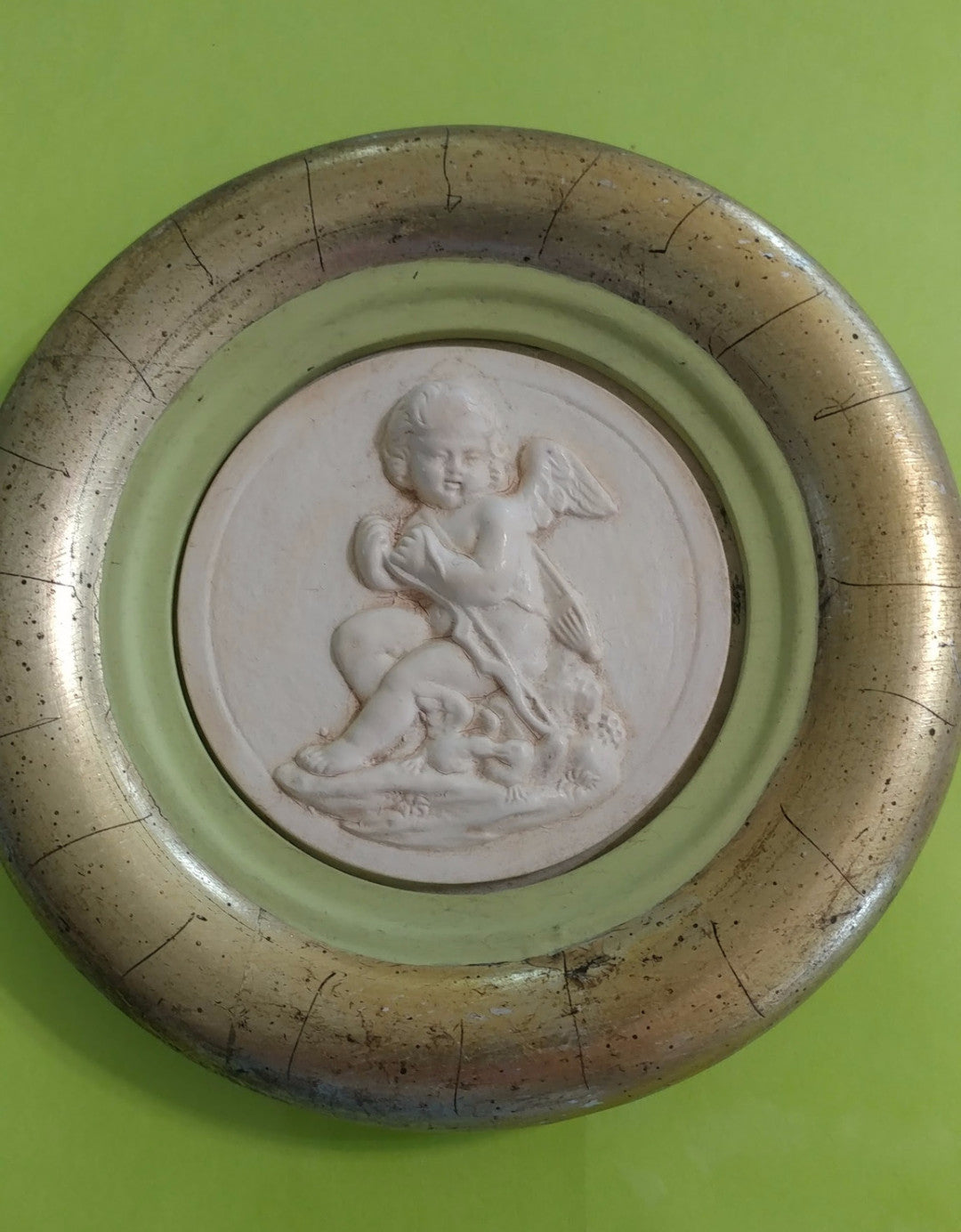 VINTAGE WALL PLAQUES
