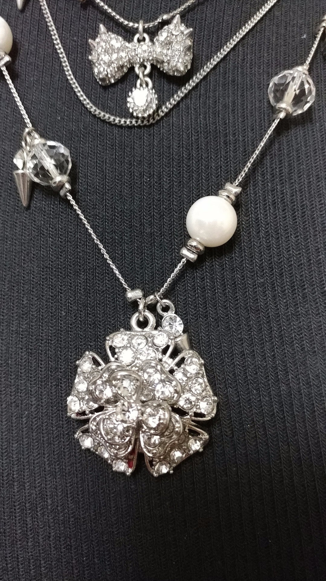 DESIGNER NECKLACE
