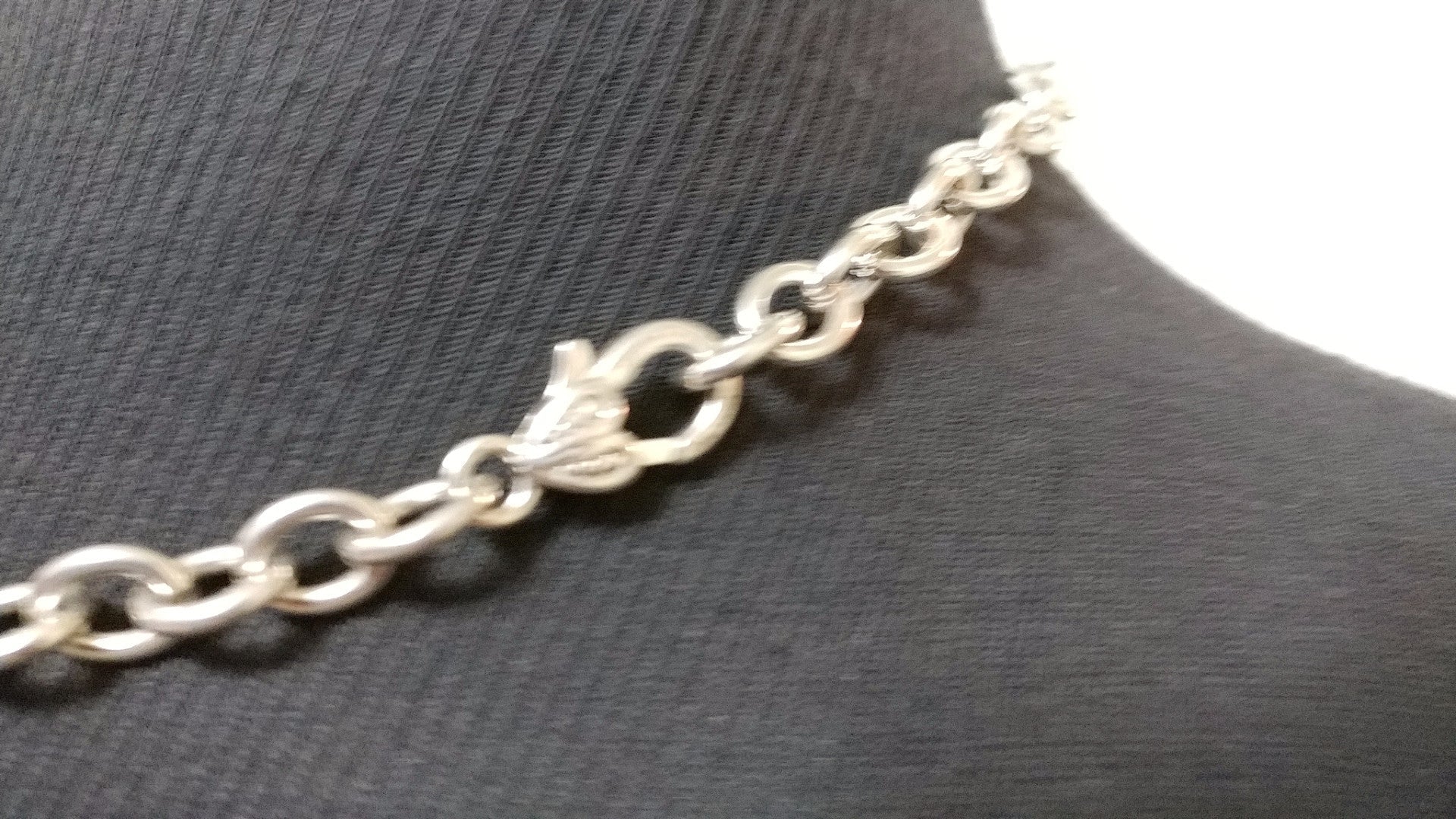 STERLING SILVER DESIGNER CHAIN