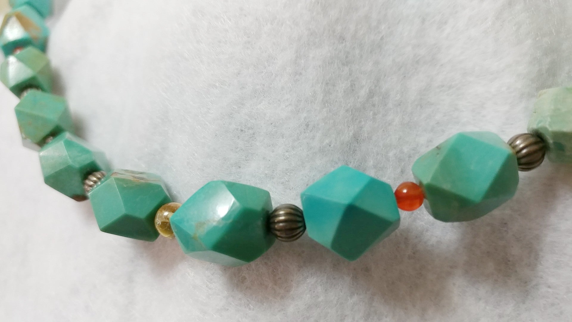 DESIGNER NECKLACE