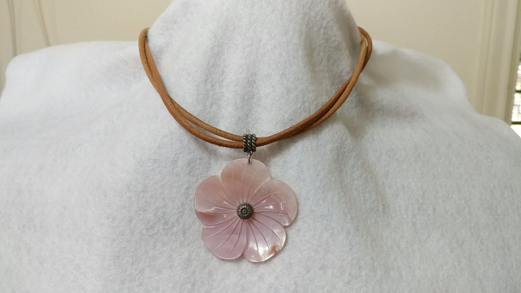DESIGNER NECKLACE