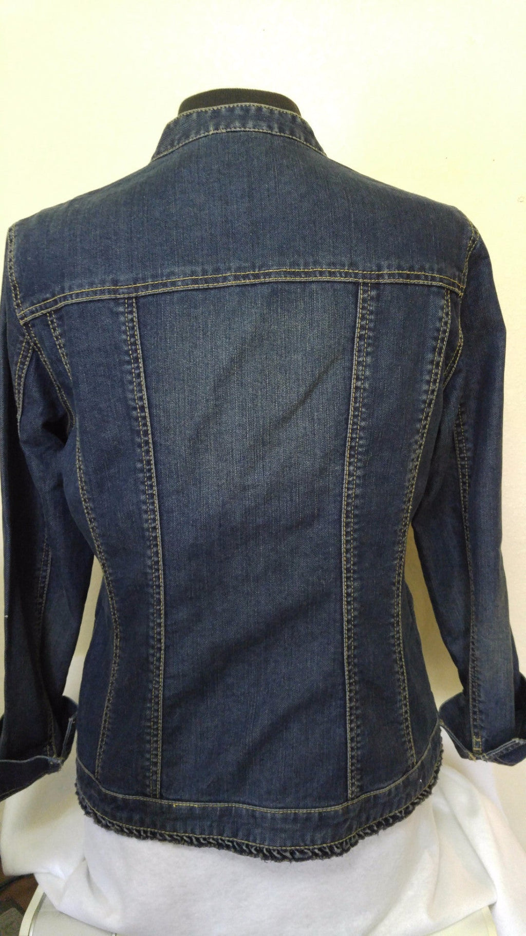 DESIGNER JACKET FOR WOMEN