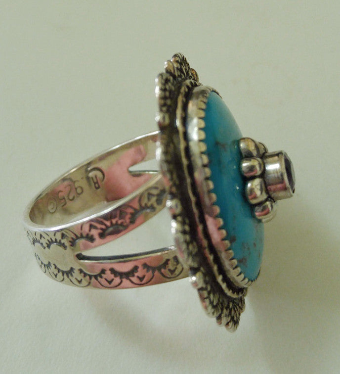 DESIGNER STERLING SILVER RING