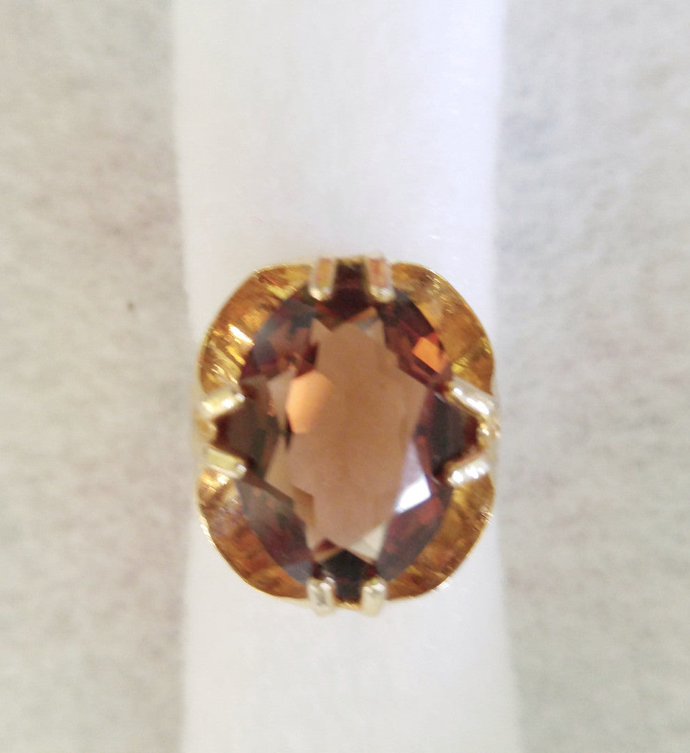 DESIGNER RING