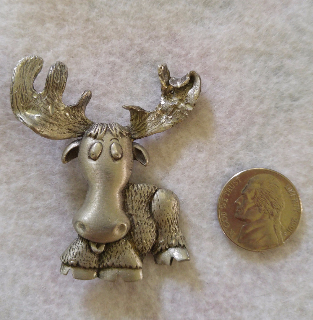 DESIGNER PIN