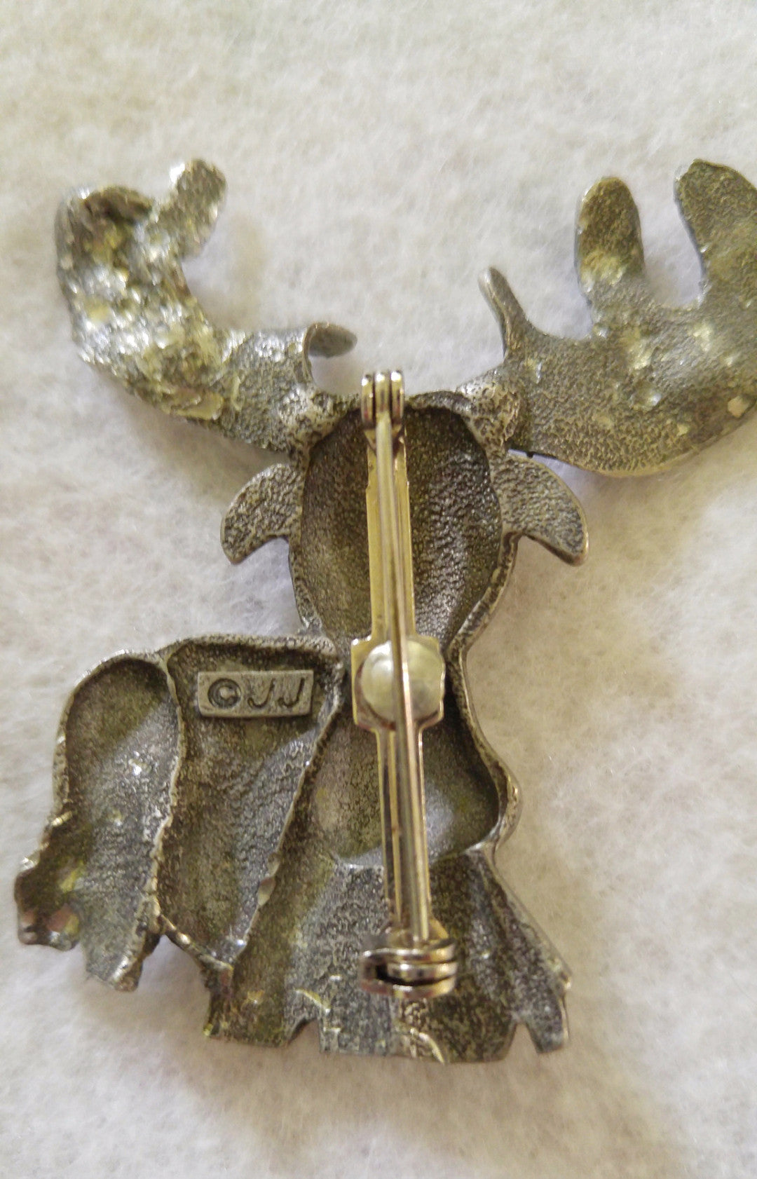 DESIGNER PIN