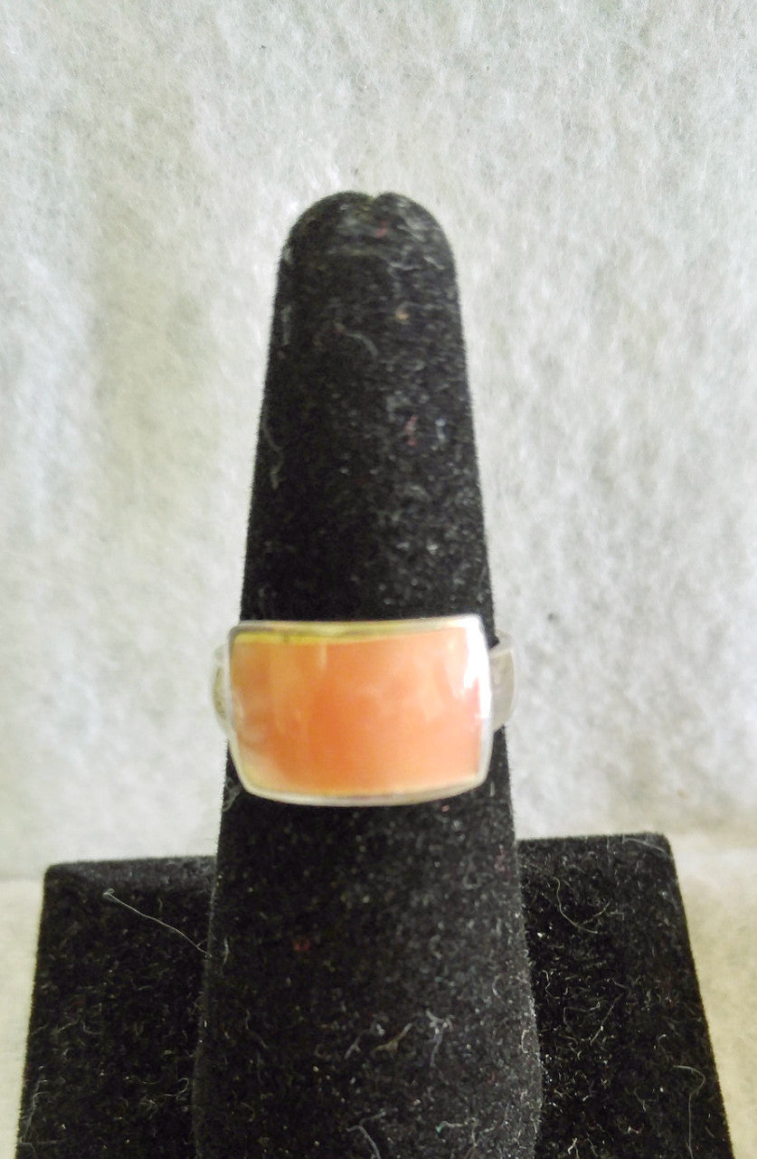 STERLING SILVER RING WITH PINK STONE