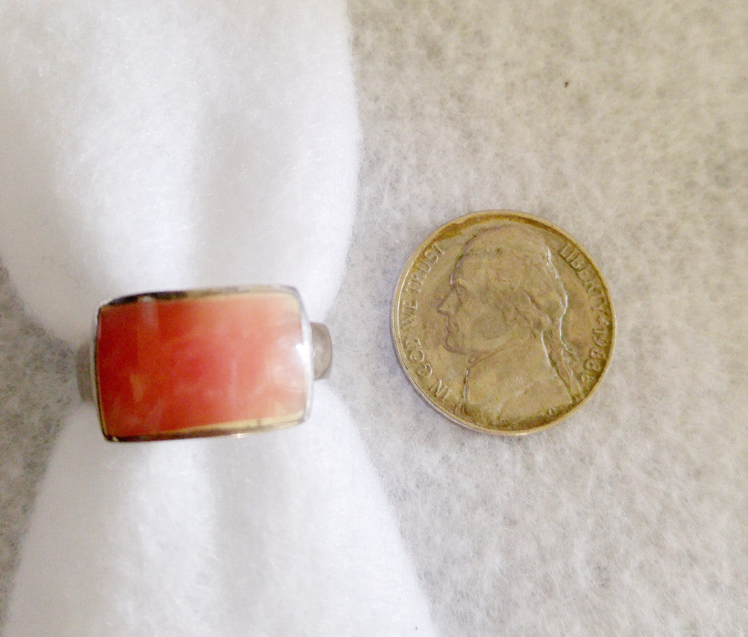 STERLING SILVER RING WITH PINK STONE