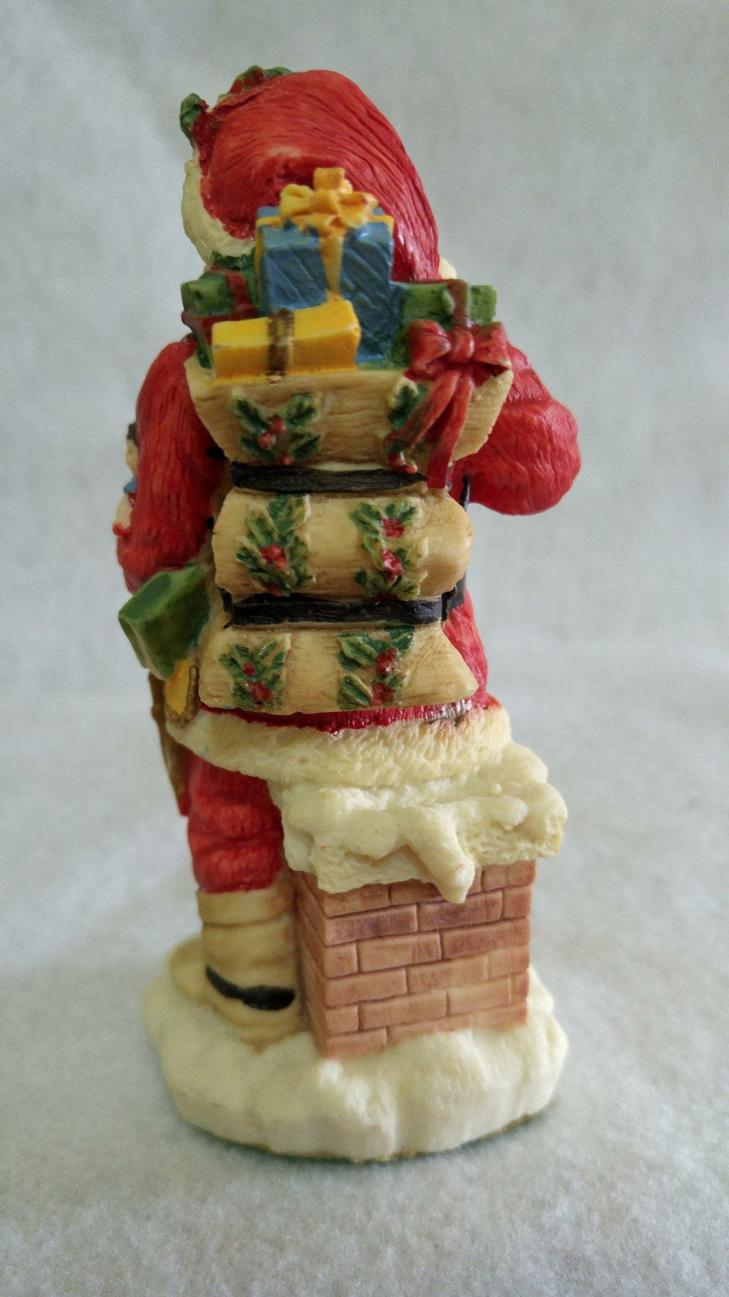 VINTAGE CHRISTMAS FIGURINE