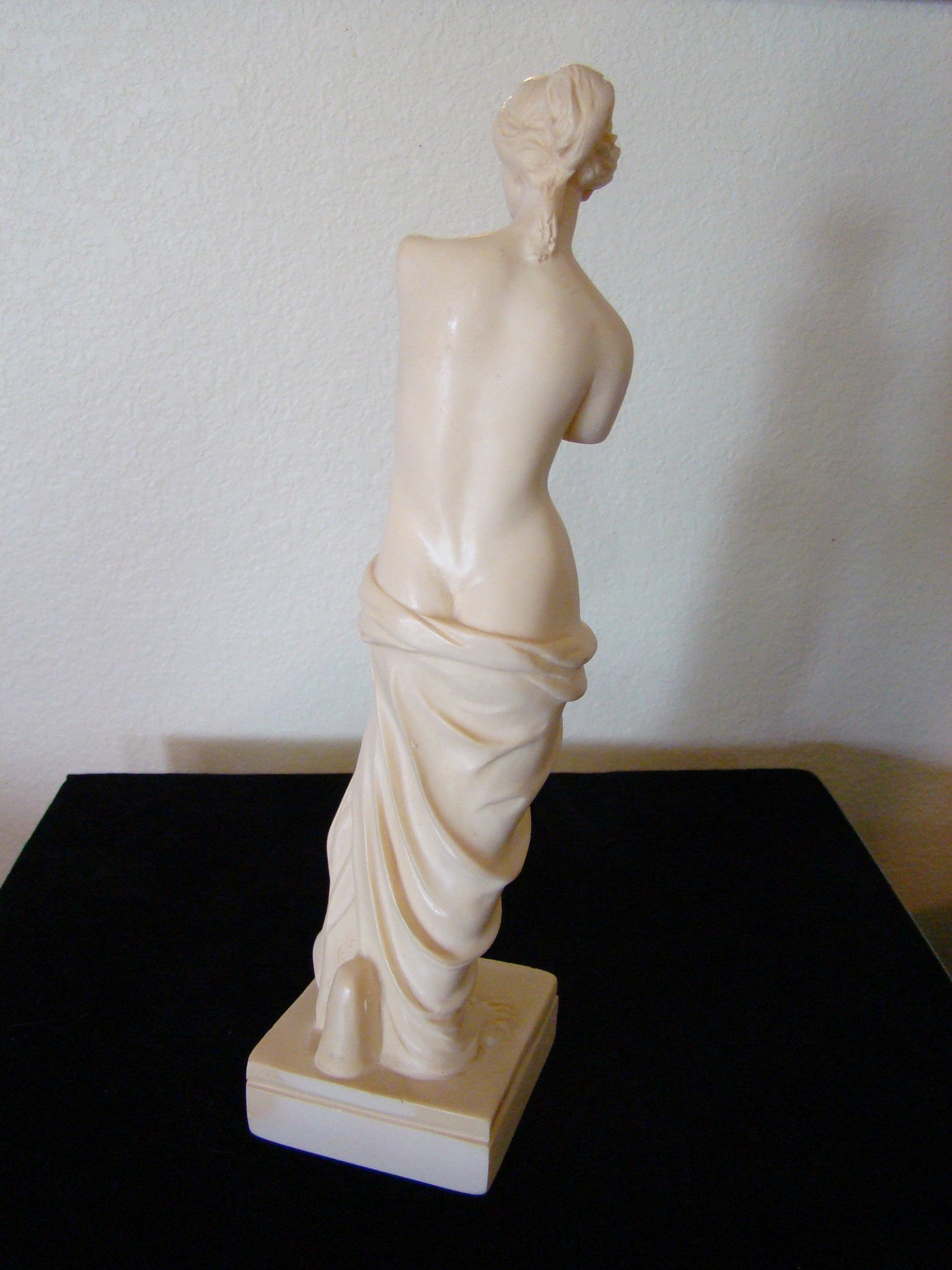 VINTAGE A. SANTINI FIGURINE