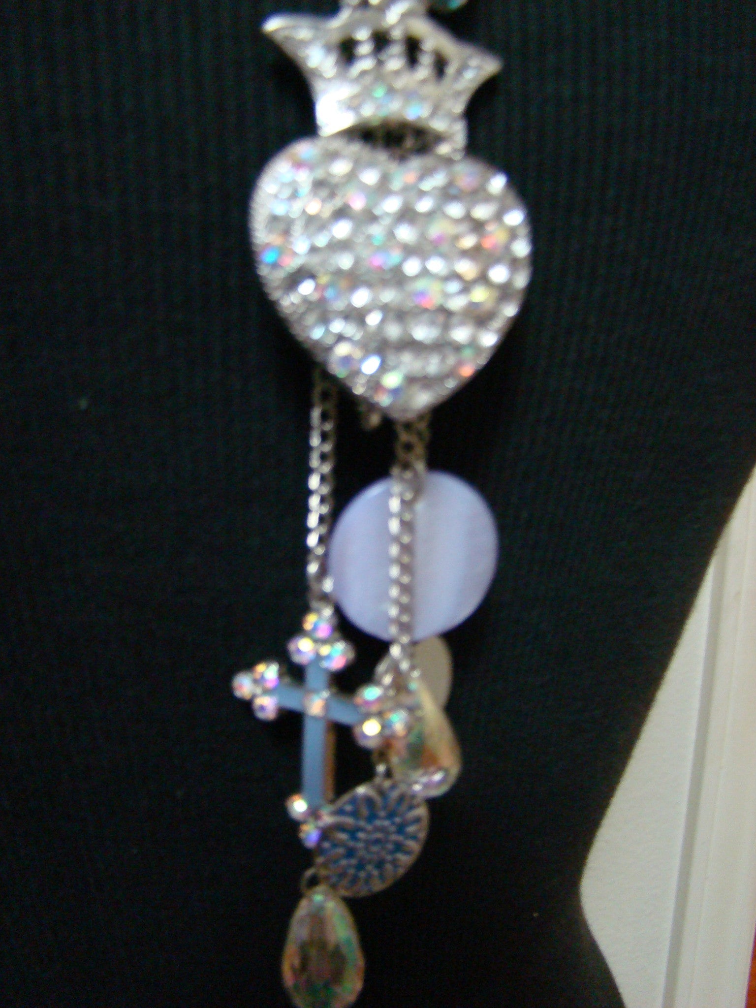DESIGNER NECKLACE