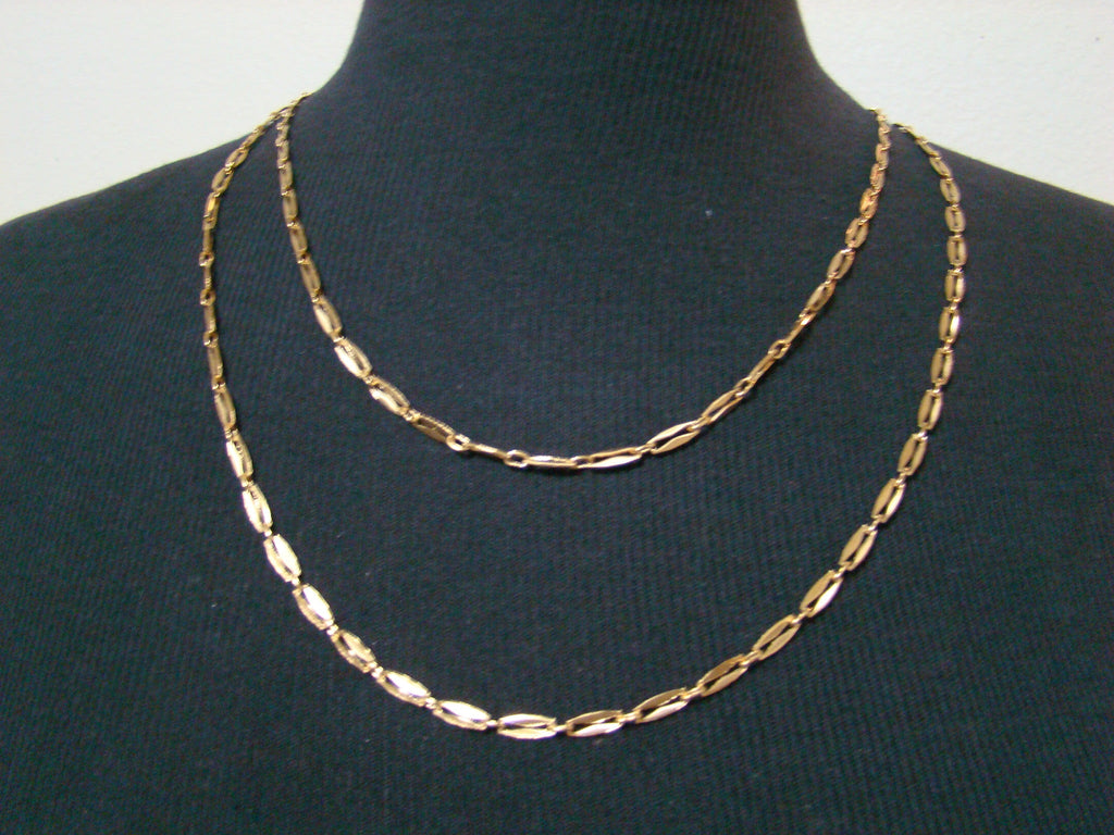 DESIGNER NECKLACE